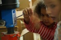 Bienenhotels herstellen