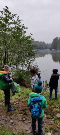 Ausflug der Bärenklasse zum Burbacher Waldweiher